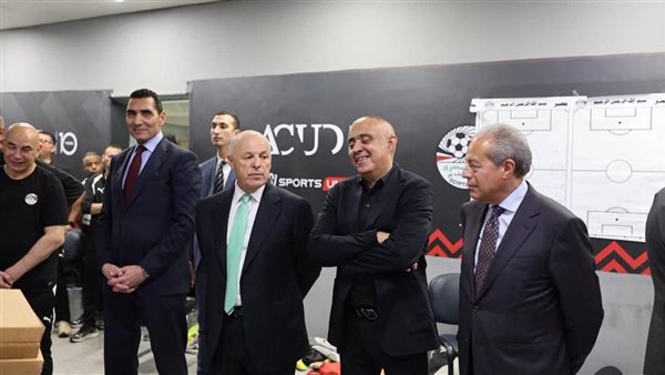 دعم قوي من وزير الرياضة وأبو ريدة للمنتخب الوطني قبل كأس العالم