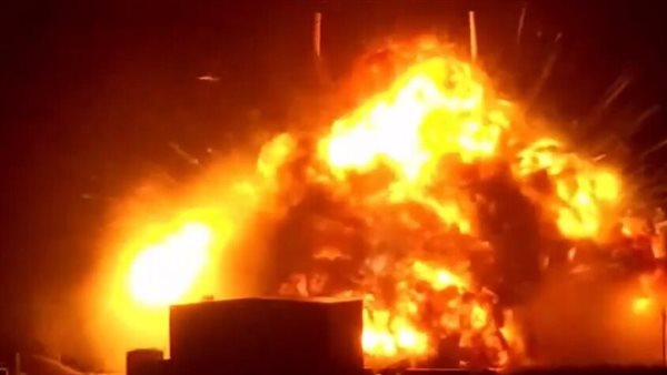 انفجار صاروخ "بلو أوريجن" أثناء اختبار في فلوريدا دون إصابات