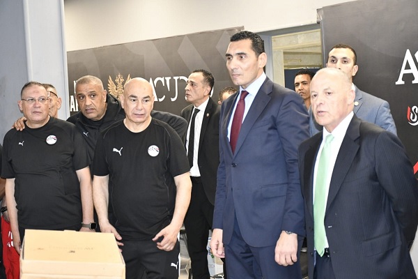 وزير الرياضة: فرصة تاريخية للاعبي المنتخب لتخليد أسمائهم في كرة القدم المصرية