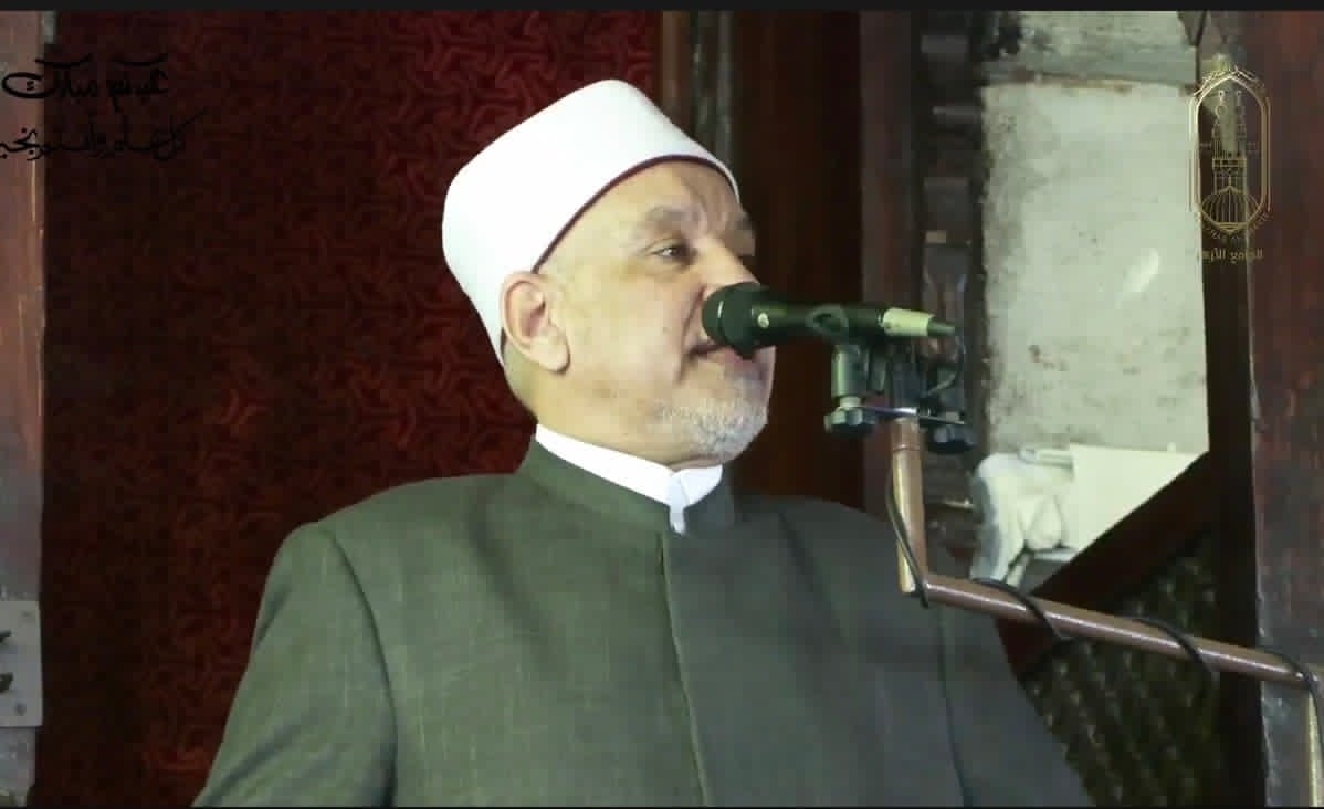 خطيب الأزهر: العبادات منهج حياة وضبط لحركة المسلم في المجتمع