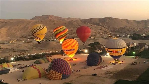 إيقاف رحلات البالون الطائر في الأقصر لمدة 3 أشهر حفاظاً على السلامة الجوية