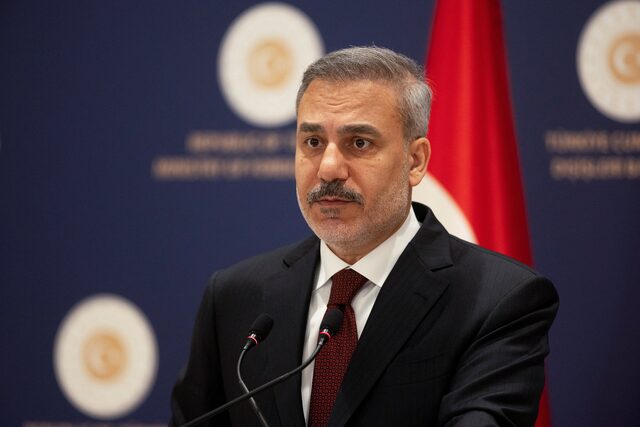 تركيا تسعى لإحياء ممر نقل بري يربط الخليج عبر سوريا والأردن