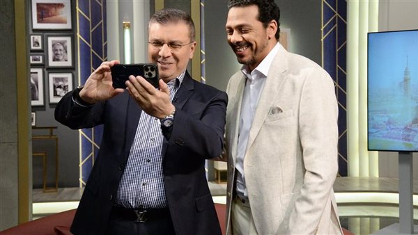 عمرو الليثي يكشف أسرار حمزة العيلي في "واحد من الناس"