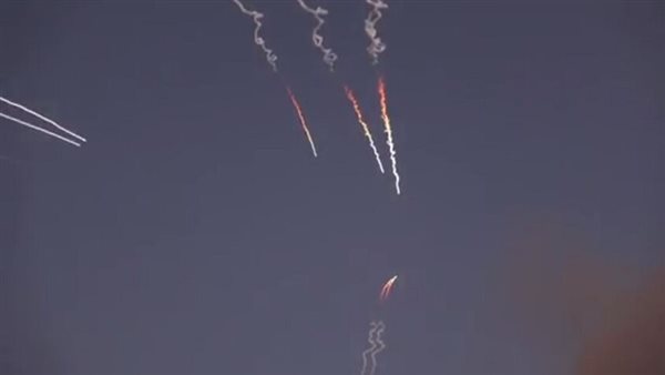 إيران تحذر من رد قاسٍ على أي اعتداء أمريكي في المنطقة