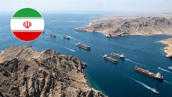 الحرس الثوري الإيراني يحذر من مغادرة السفن لمضيق هرمز وسط تصاعد التوترات