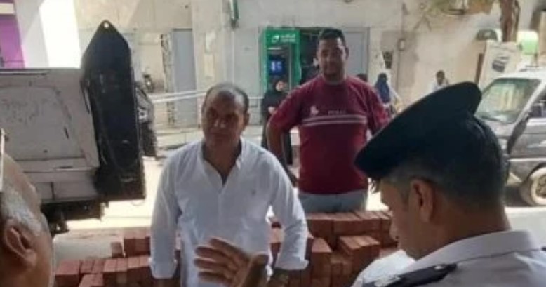 تطوير منطقة زنين في بولاق الدكرور بمقاعد لكبار السن وإزالة المتهالك