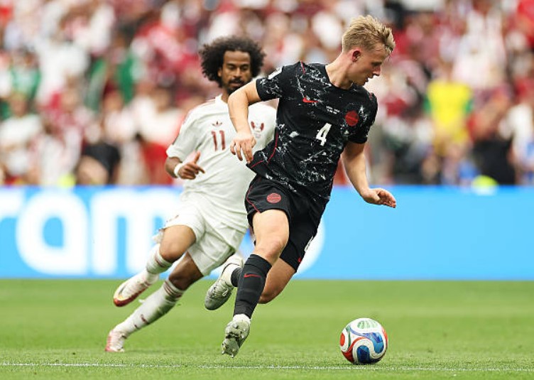 طرد همام الأمين يضيف صفحة جديدة في تاريخ الطرد العربي بكأس العالم