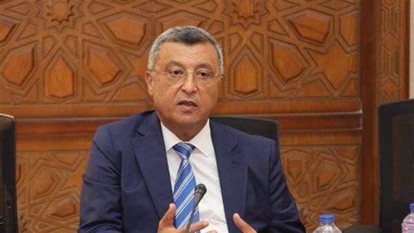 رئيس لجنة الطاقة: أسعار النفط قد تصل إلى 100 دولار مع استمرار الأضرار