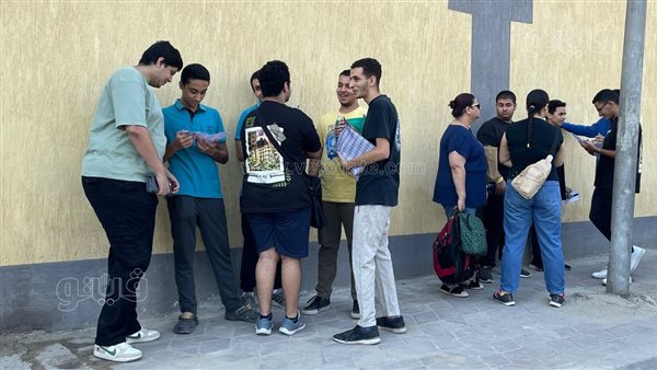 طلاب الثانوية العامة 2026 يستعدون للامتحانات بـ مراجعات نهائية مكثفة