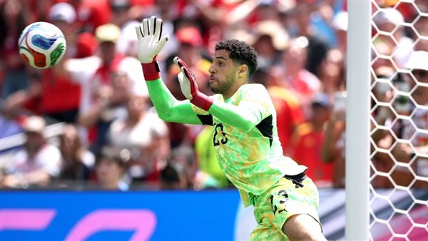 الأهلي يستعد لتحصين شوبير ويحدد موعد راتب عموتة الجديد