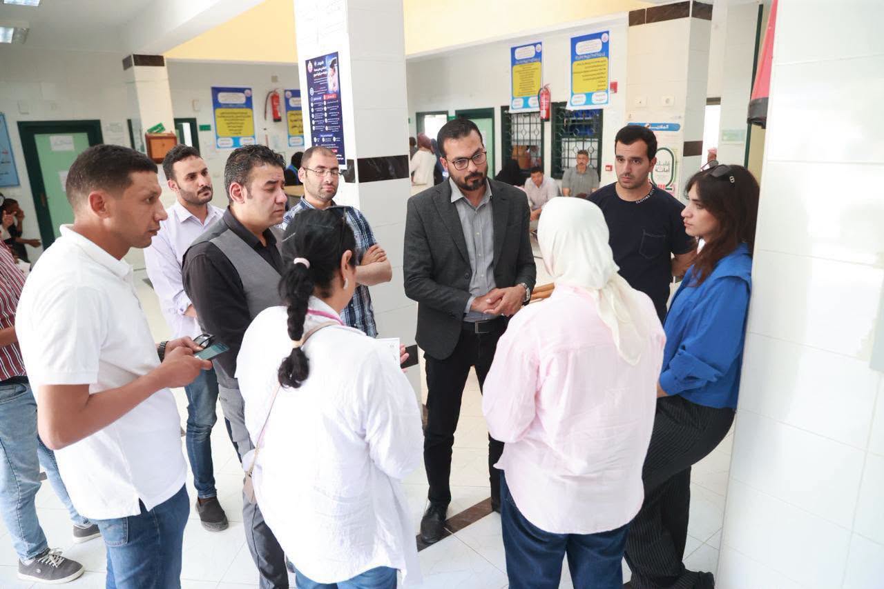 نائب وزير الصحة يتفقد المنشآت الصحية في مطروح ويوجه بإنشاء عيادة للتأمين الصحي
