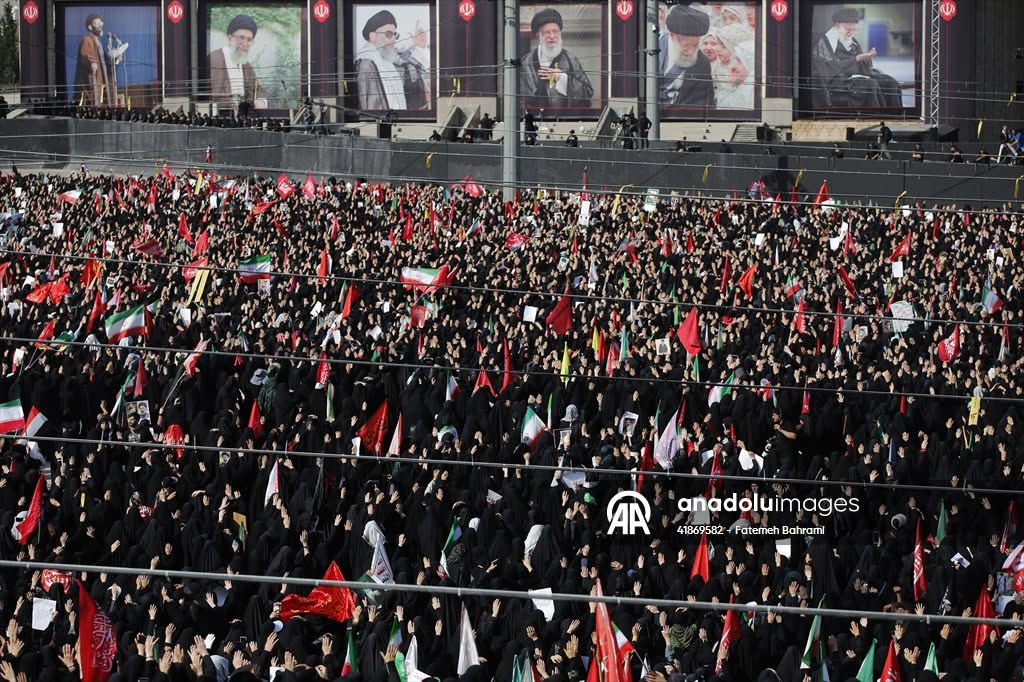 دعوات لموت ترامب خلال جنازة المرشد الأعلى الإيراني الراحل في طهران