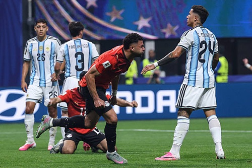 ميدو: منتخب مصر أعاد الكرة المصرية إلى الأضواء رغم الخروج من المونديال