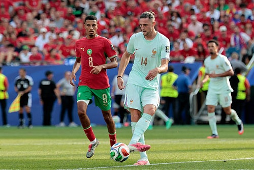 رابيو: فرنسا لم تشعر بالخطر أمام المغرب في ربع نهائي كأس العالم