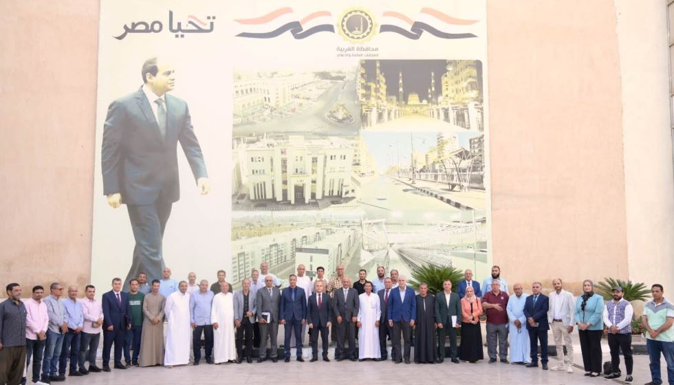 محافظ الغربية يدعم صناعة عسل النحل ببرامج تدريبية متخصصة