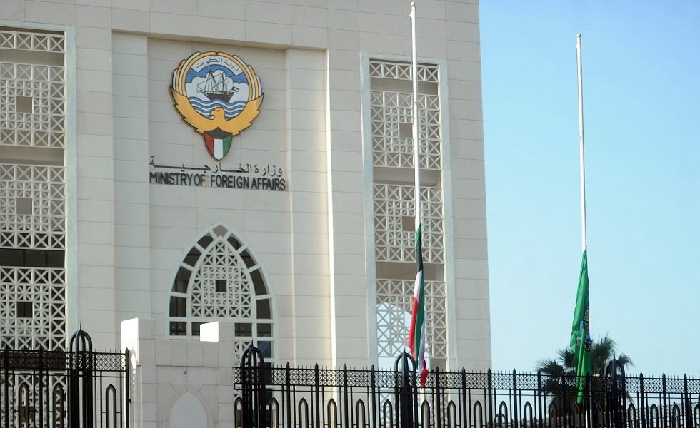 الكويت تدين تصعيد إيران العدواني وتدعو لوقف الاعتداءات الفورية