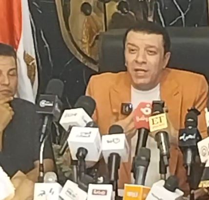 مصطفى كامل يعتذر لأهالي الشرقية ويؤكد حبه لوطنه