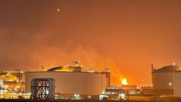 انفجار مميت في مومباي خلال أعمال لحام على ناقلة غاز