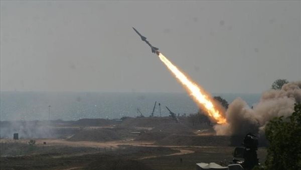تصعيد عسكري: الحرس الثوري يستهدف قواعد أمريكية في الكويت والأردن