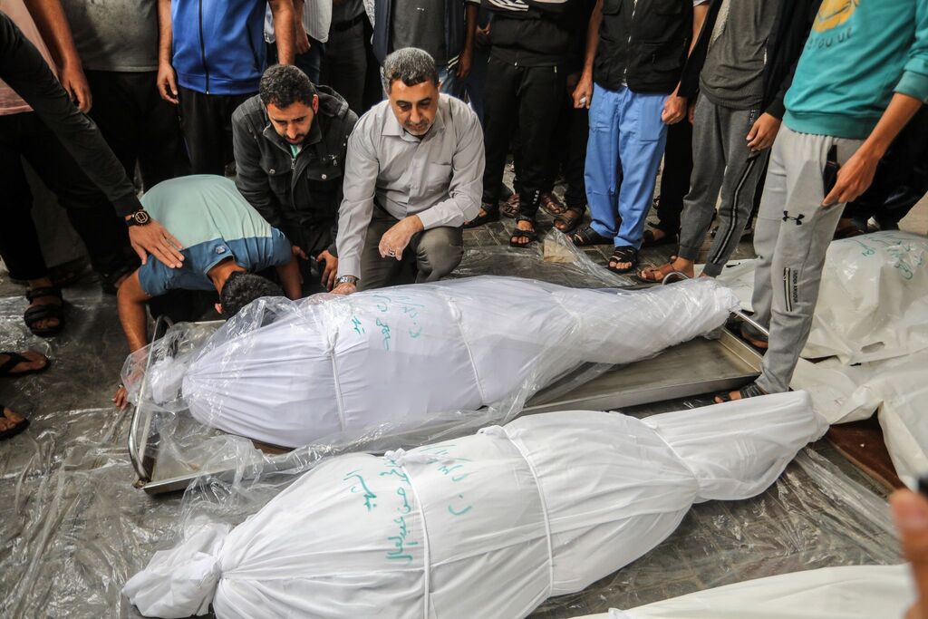 تصعيد العدوان الإسرائيلي: 19 شهيدًا و60 مصابًا في غزة خلال يومين