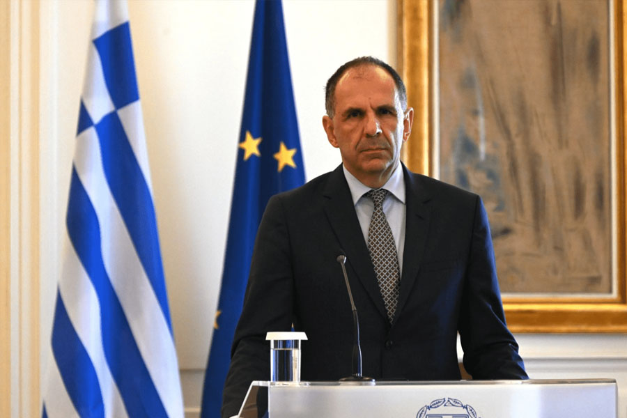 وزير الخارجية اليوناني يزور كوريا الجنوبية لتعزيز العلاقات وإحياء ذكرى الجنود