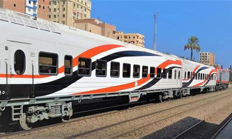 هيئة السكك الحديدية تحذر: عبور شريط السكة بشكل عشوائي يهدد الأرواح