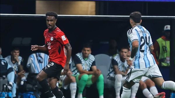 ريال أوفيدو يواجه ضغوطاً لبيع هيثم حسن رغم تمسك اللاعب بالبقاء في أوروبا