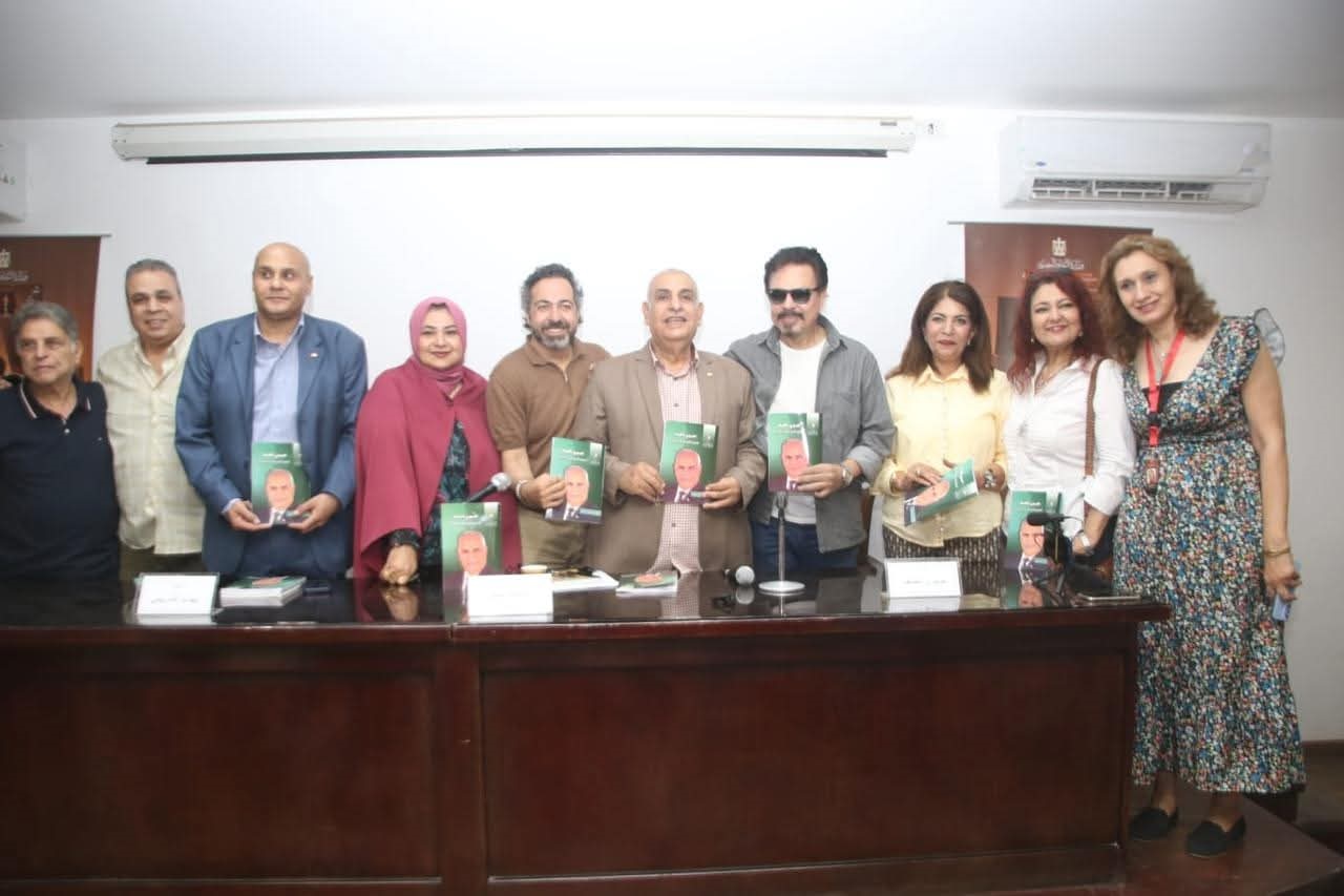 صبري ناصف يحتفي بمسرح الفلاحين في ندوة بالمهرجان القومي للمسرح