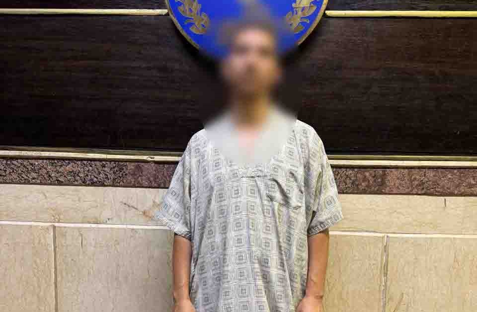 القبض على موظف تعدى على كلب صغير في الجيزة بعد تداول الفيديو