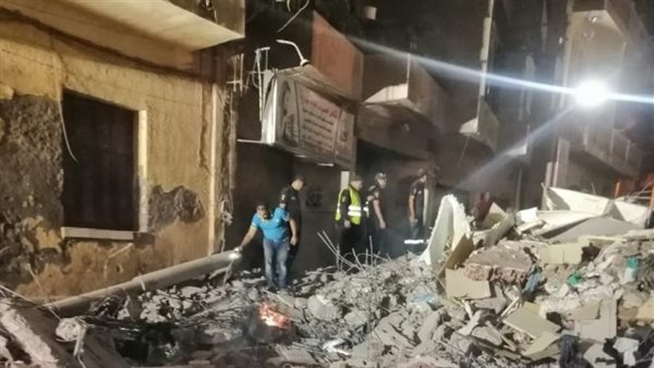 زلزال الفجر يتسبب في انهيار جزئي لعقار بروض الفرج دون إصابات