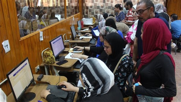 بدء تسجيل الرغبات لطلاب الثانوية العامة ومؤشرات قبول كليات الصيدلة 2026