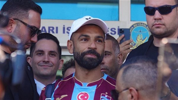 محمد صلاح ينضم لطرابزون ويصبح رمزًا للقوة الناعمة المصرية
