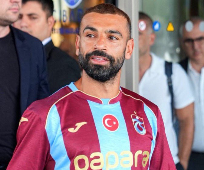 لاعب طرابزون يشيد بمحمد صلاح: استثنائي منذ أول نظرة