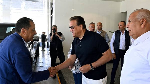 مدبولي يتفقد مشروعات تنموية جديدة بمطروح لتعزيز جودة الحياة