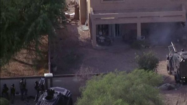تبادل إطلاق نار بين مشتبه به والشرطة في جلينديل بكاليفورنيا