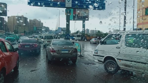 انخفاض طفيف في درجات الحرارة مع توقعات بأمطار خفيفة غدًا
