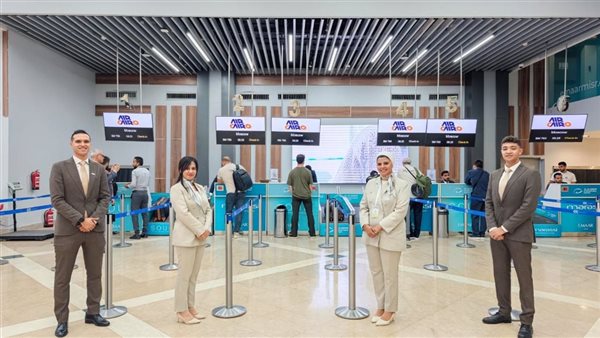 انطلاق أولى رحلات آيركايرو من العلمين إلى موسكو ب176 راكباً