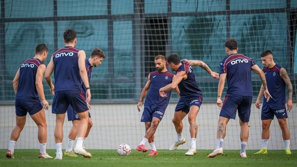 محمد صلاح يقود طرابزون سبور في مواجهة فيرينكفاروس بالدوري الأوروبي