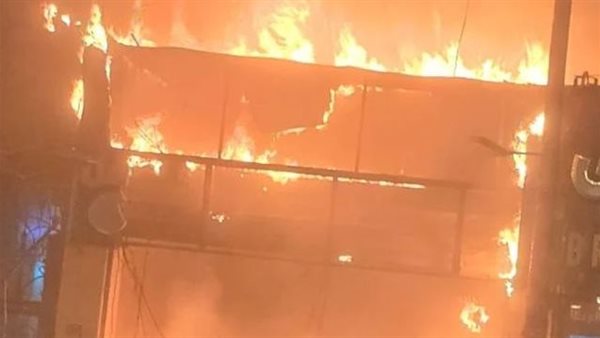 السيطرة على حريق داخل 5 محلات في مدينة قوص