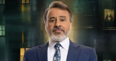 البيت الفني للمسرح يحقق في استبعاد "القيصر" بعد مناشدات المخرج عصام سعد