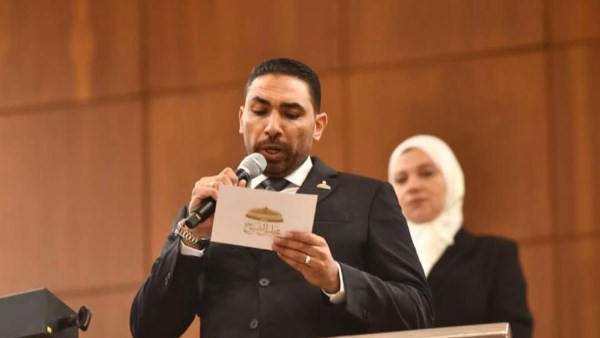 برلماني يحذر من أزمة تكليف خريجي كليات الطب وتأثيرها على الصحة العامة