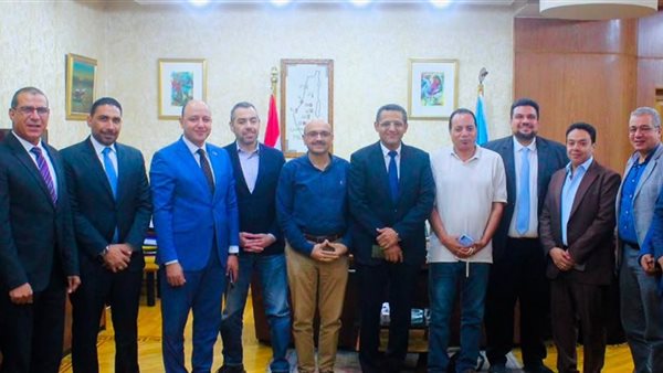 وفد حزب العدل يدعو لإقرار قانون تداول المعلومات وتعزيز حرية الصحافة