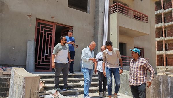 تفقد مشروعات الإسكان في بدر: التزام بالجودة والمواعيد المحددة