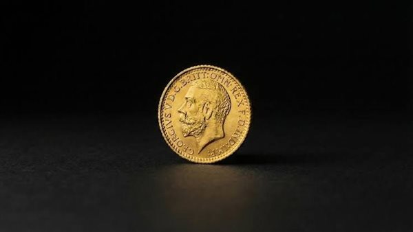 تراجع سعر الجنيه الذهب إلى 51530 جنيهاً في السوق المحلية