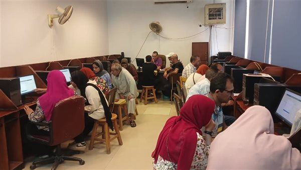 طلاب الدور الثاني للثانوية العامة: فرص الالتحاق بكليات القمة تظل قائمة