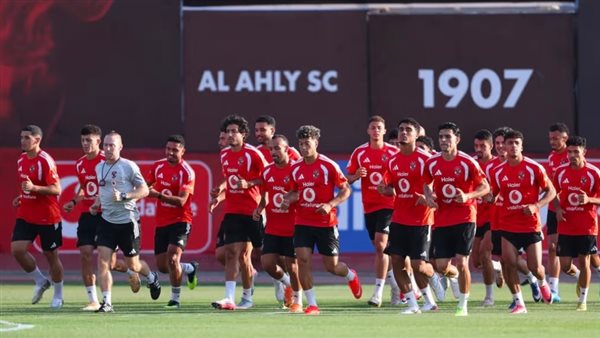 الأهلي يستعد لمواجهة الشرقية إنبي في انطلاق الدوري الممتاز
