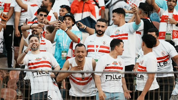 جماهير الزمالك تشعل الأجواء قبل مواجهة الاتحاد: "يا أهلاوي قول الحق"