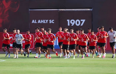 الأهلي يستأنف تدريباته استعداداً لمواجهة الشرقية إنبي في الدوري الممتاز