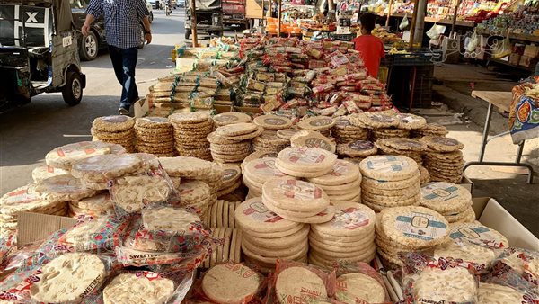 حماية المستهلك تحذر: 7 علامات تكشف حلوى المولد غير الصالحة