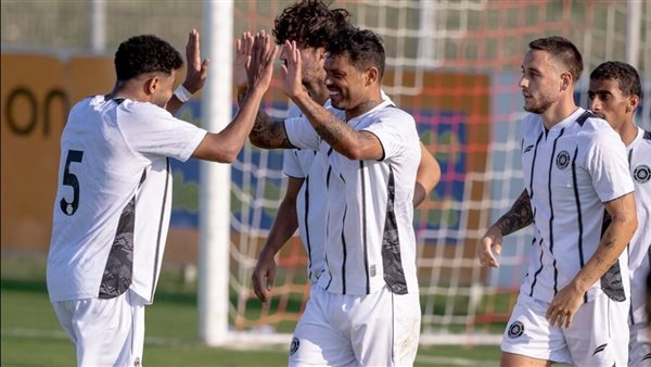 الشباب والخليج يتنافسان في مباراة مصيرية بالدوري السعودي